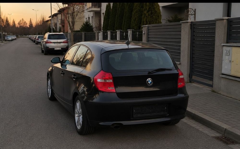 Haion portbagaj BMW seria 1 e87 e81 / motoraș ștergător bara spate triple stopuri încuietoare luneta ușa mâner modul senzori antena geam  planșa