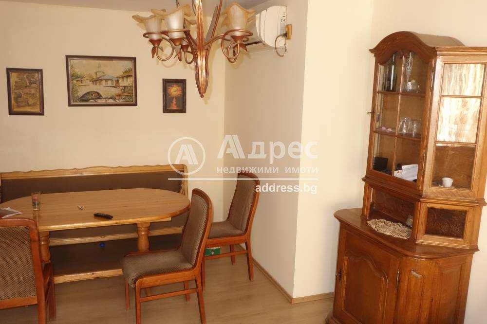 Продава се Тристаен апартамент в Разград, Житница - 106 кв.м за 866 €/кв.м - Снимка #3