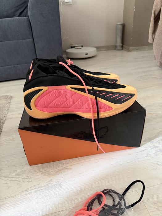 Adidas Anthony Ednwards 2