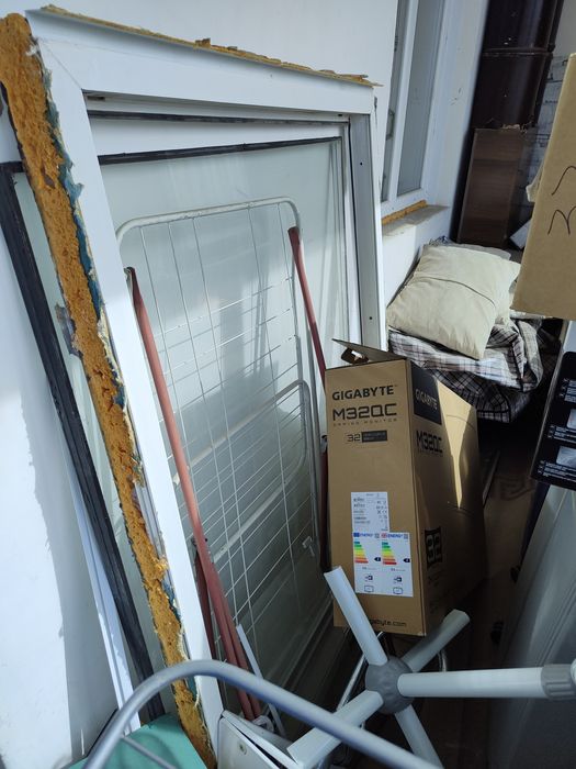 Отдам бесплатно окно