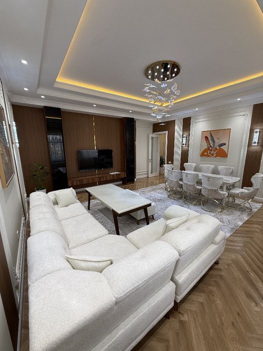 Срочно продаётся квартира 109м²