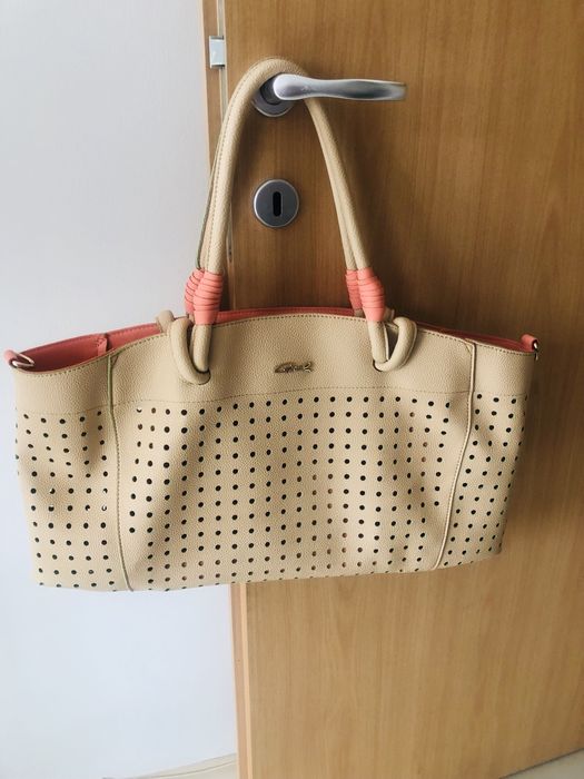 продавам дамски чанти