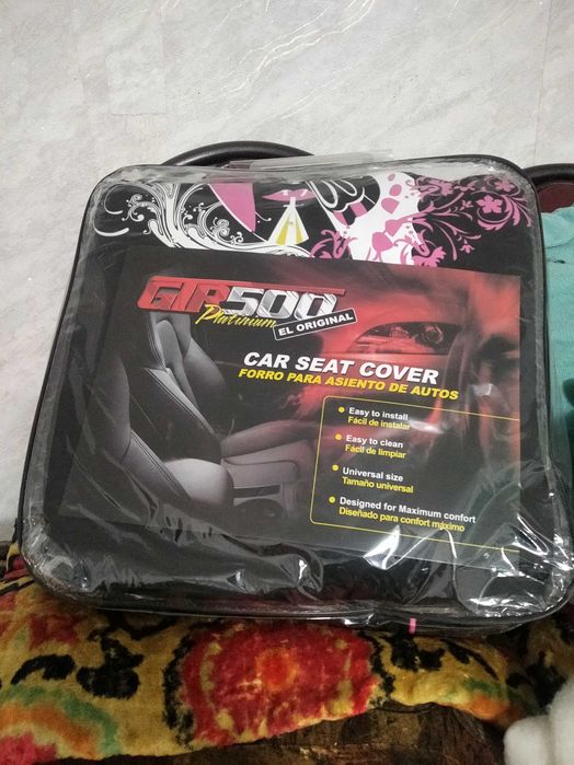 Чехлы на легковой автомобиль