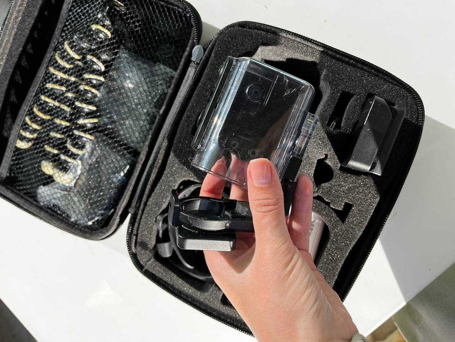 Sony FDR-X3000 4K екшън камера с Wi-Fi и GPS  - като нова