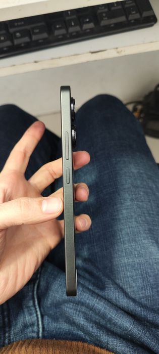 Redmi note 13.      8 256gb