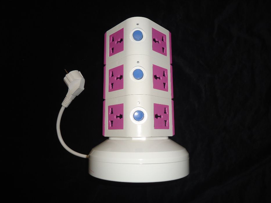 Prelungitor bloc turn 13 socluri 2 mufe USB 11 prize 3 intrerupatoare