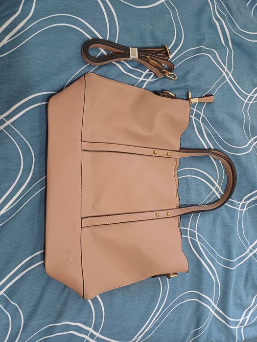 Дамска кожена чанта