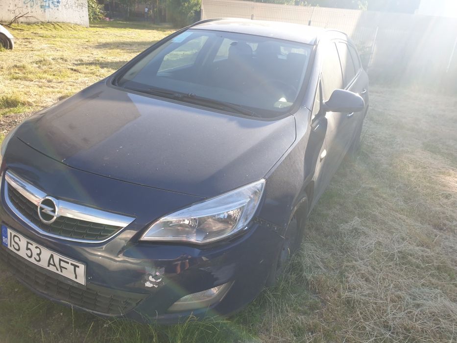 OPEL Astra 2012 — imagine 2
