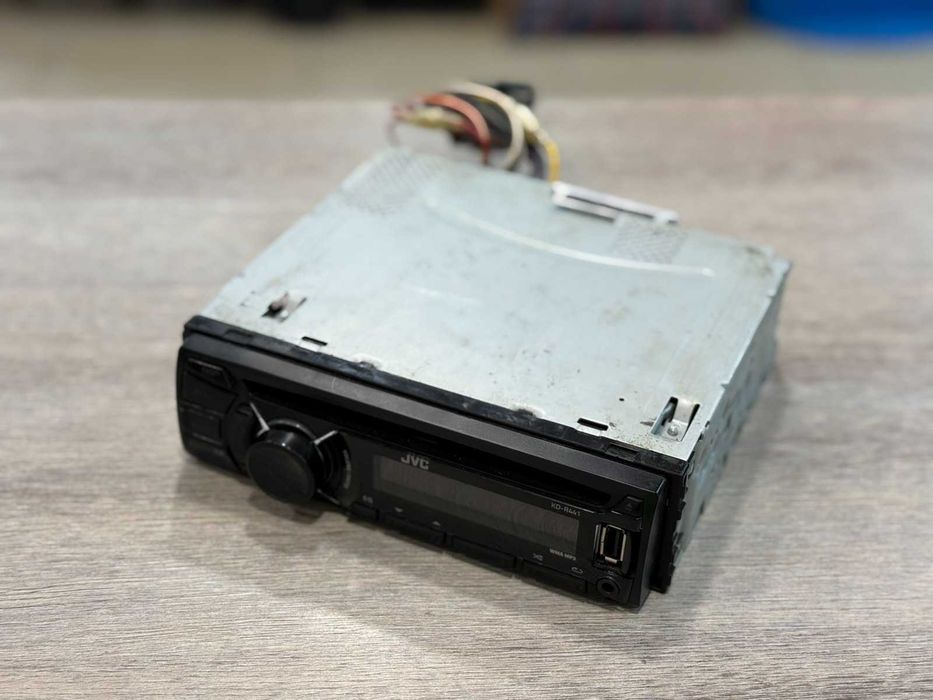 JVC KD-R441 авто радио