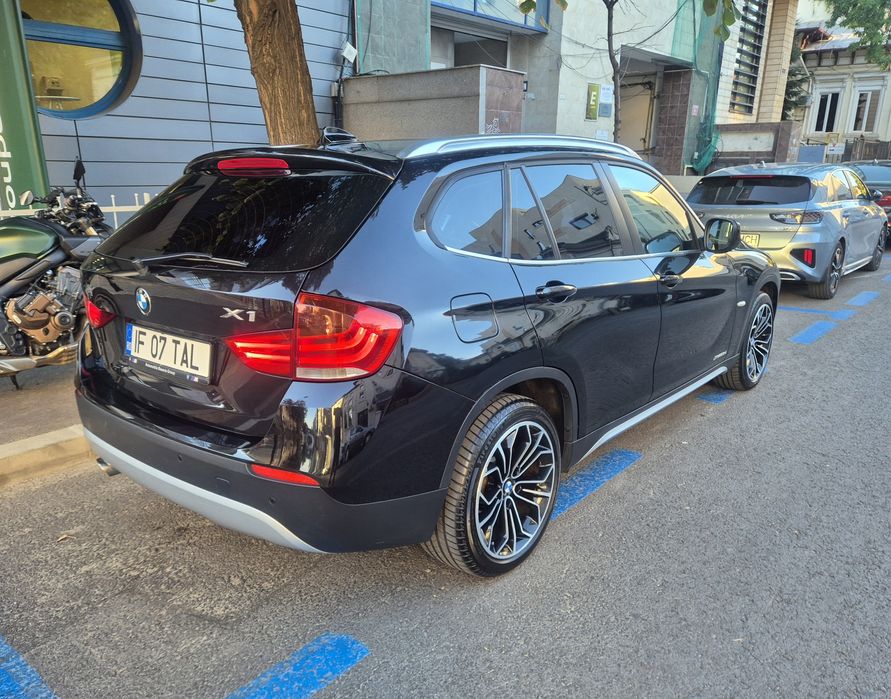 Vand Bmw X1 2.3D Xdrive Automata, Navigatie.