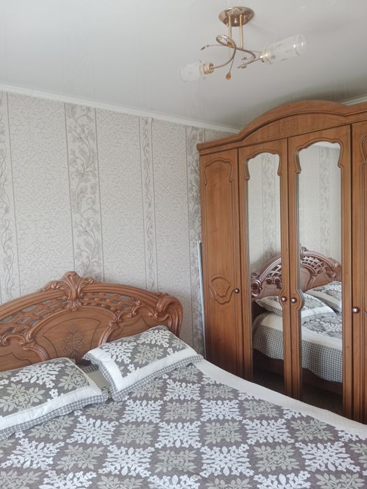 Продам 3- ком.квартиру .