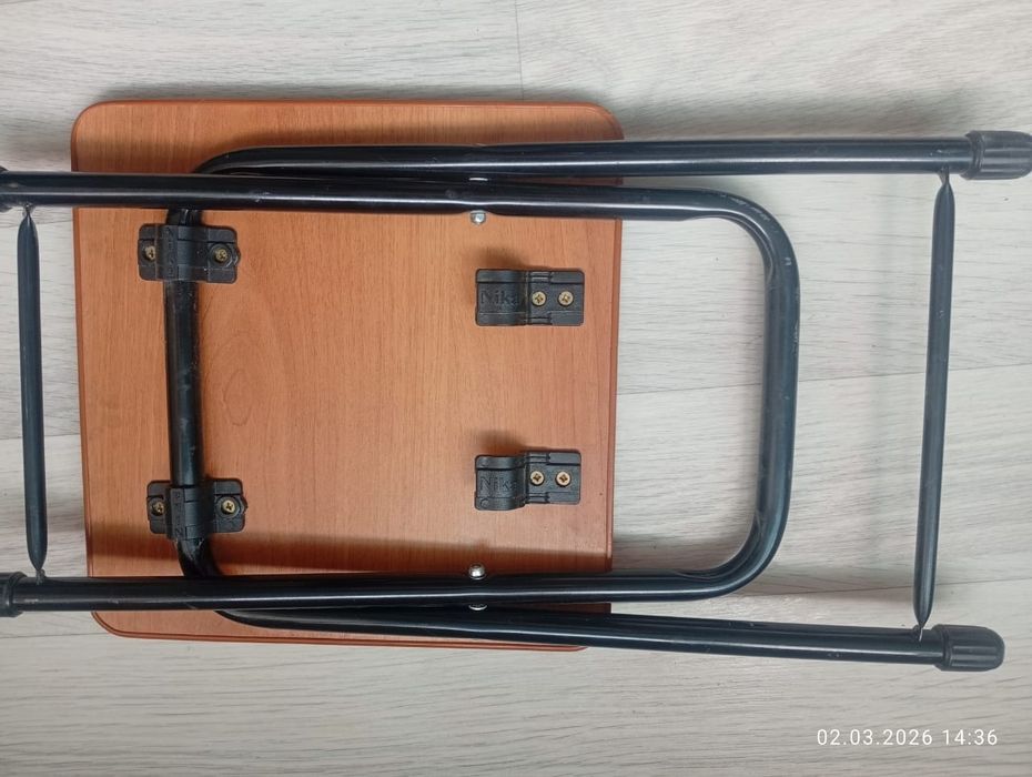 Продам журнальный стол