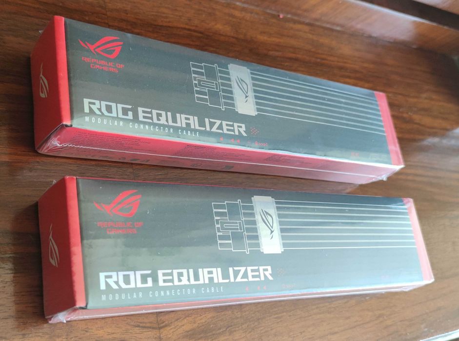 Кабел ASUS ROG Equalizer 12V-2x6 ATX 3.1