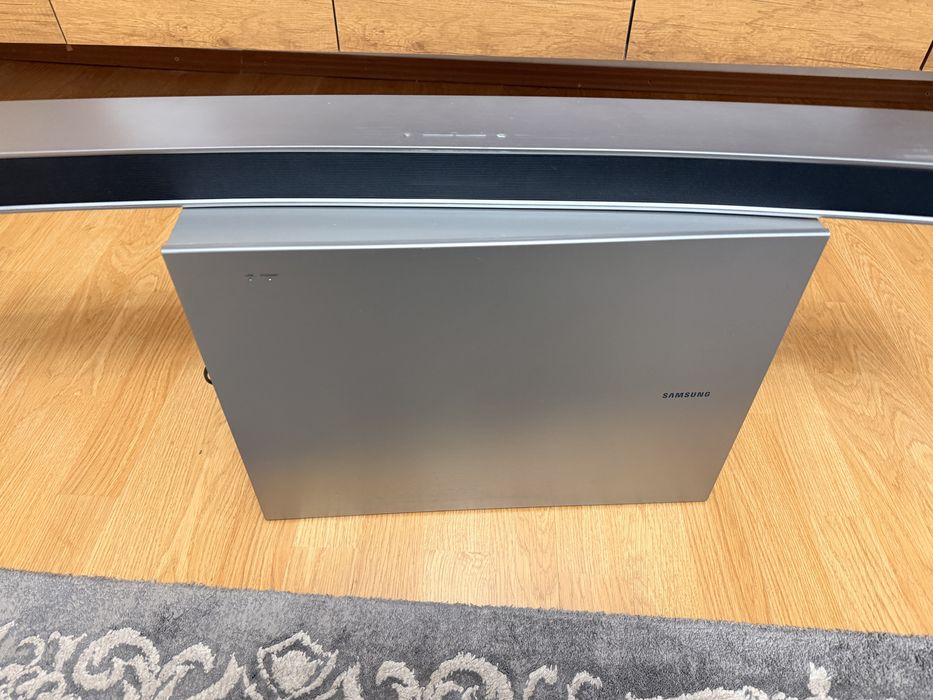 Soundbar Samsung  curbat HW J6001 300W 6.1