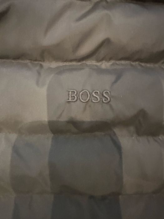 Мъжки елек , грейка boss, puma