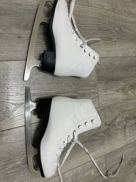 Коньки для катания