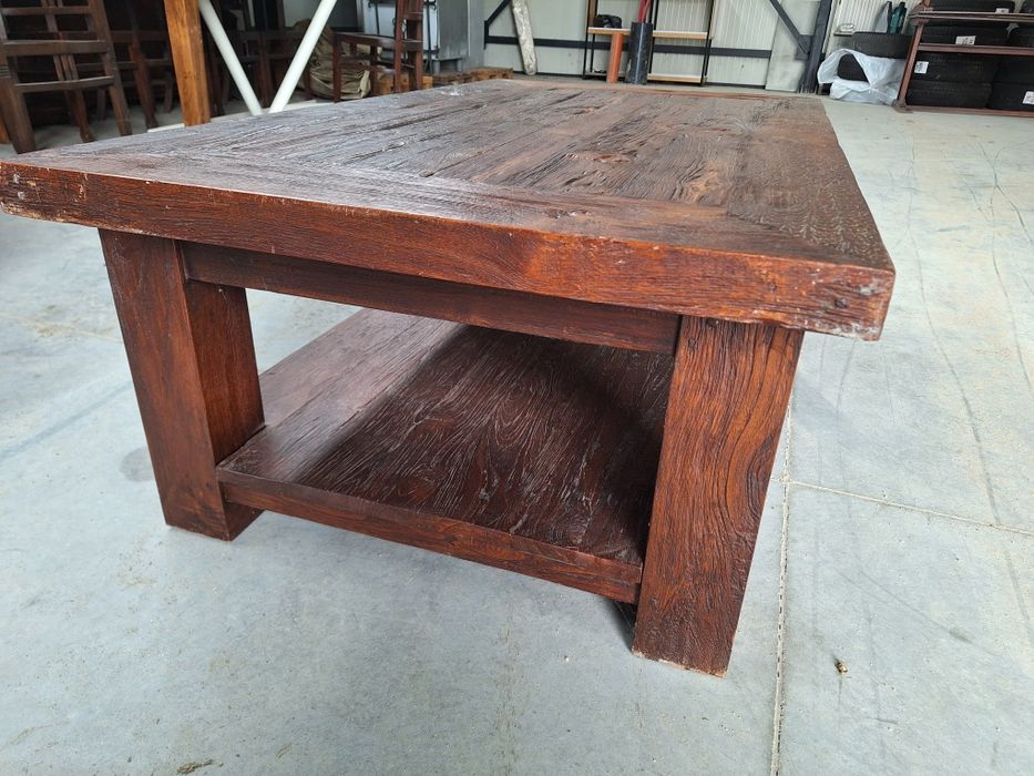 Холна Дъбова маса от масив