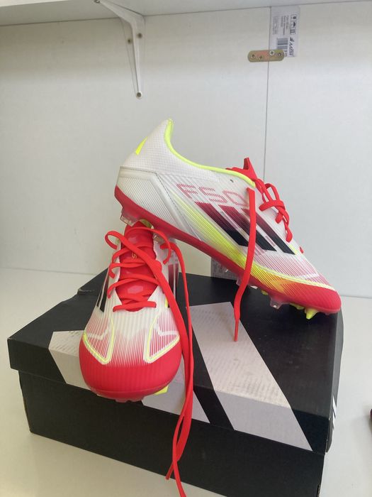 Бутонки adidas f50