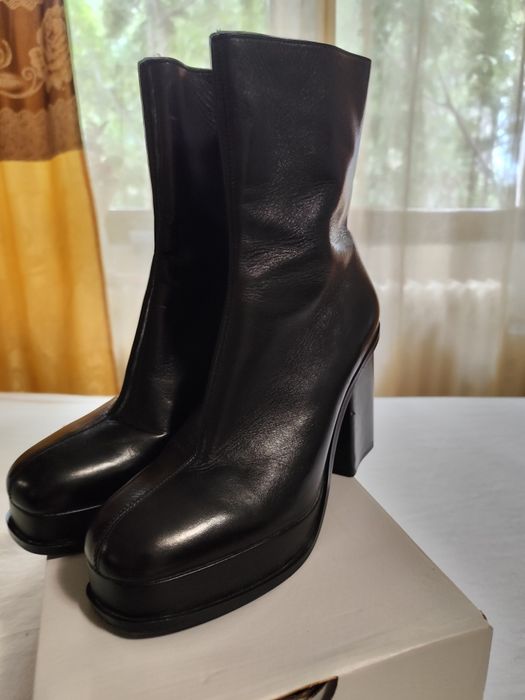 Ghete piele negre 39