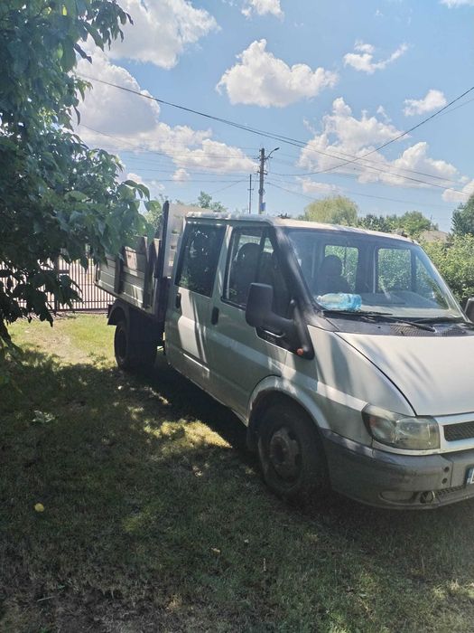 Vând Ford Transit an fabricație 2002
