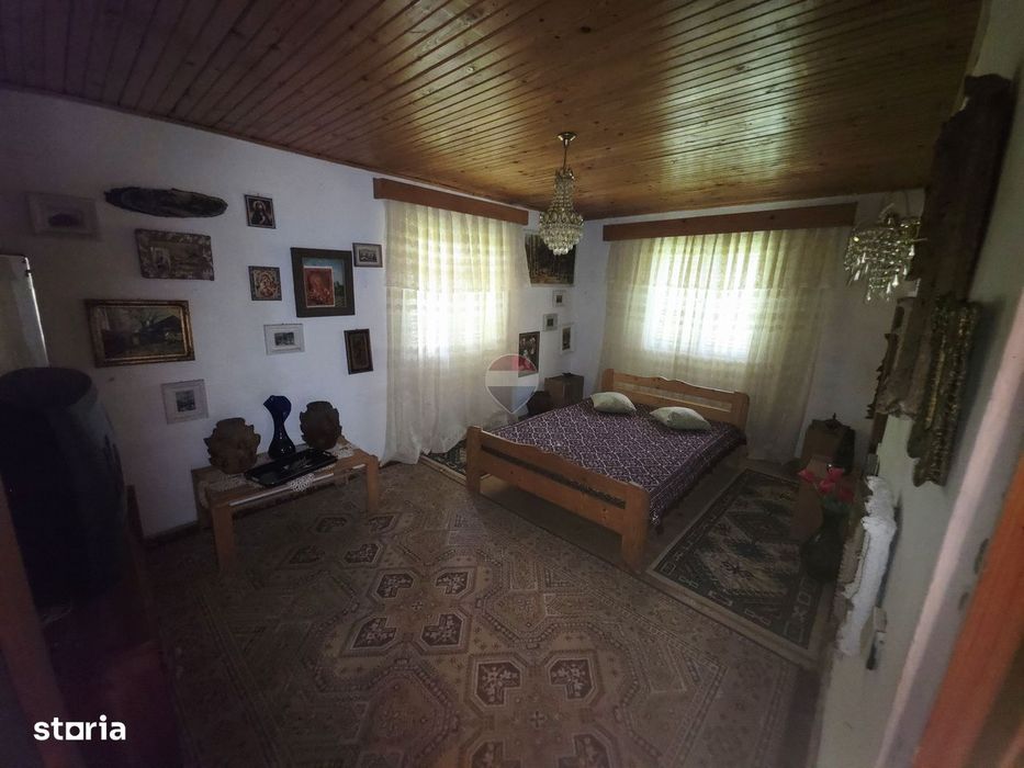 Casă De Vanzare Sat Bistrita