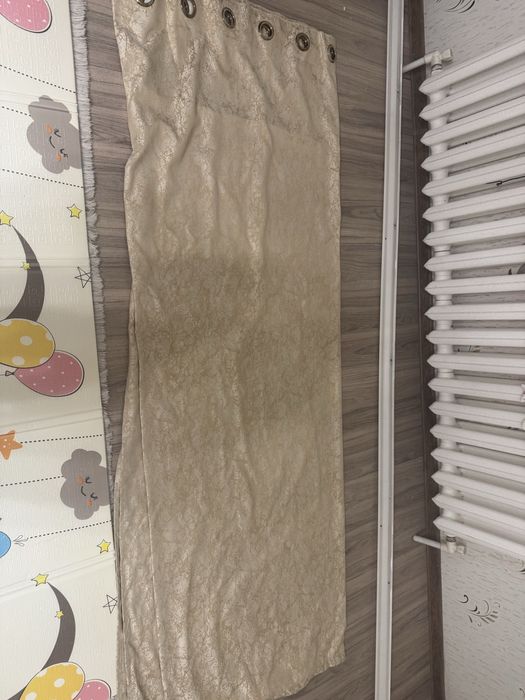 шторы 2 шт в хорошем состоянии