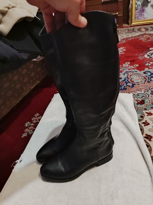 Оригинални дамски ботуши Guess