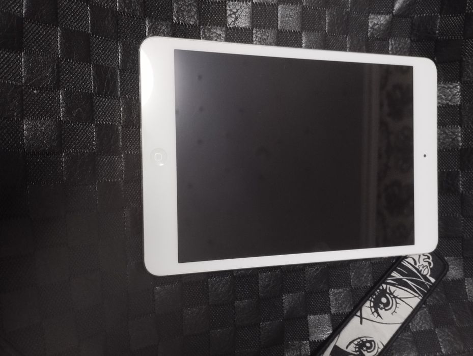 Assalom alekum Aipad Air Sotiladi Original Apple Zapchast xisobida