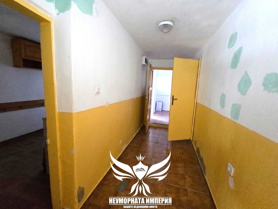 Продава се Тристаен апартамент в Асеновград - 98 кв.м за 728 €/кв.м - Снимка #8