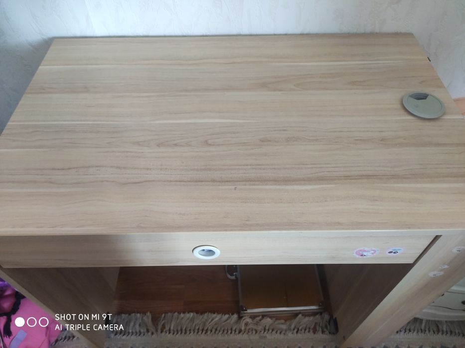 Кровать + шкаф+ столик