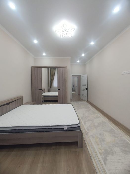 2 комн, район площади М.Маметова