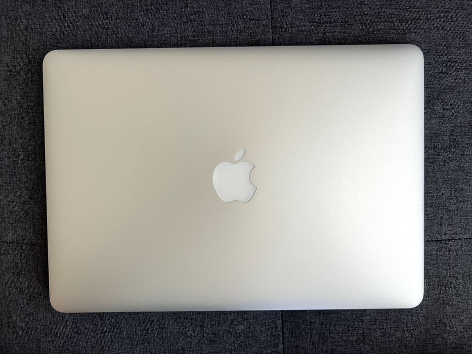 MacBook Air 13 inch - 2017