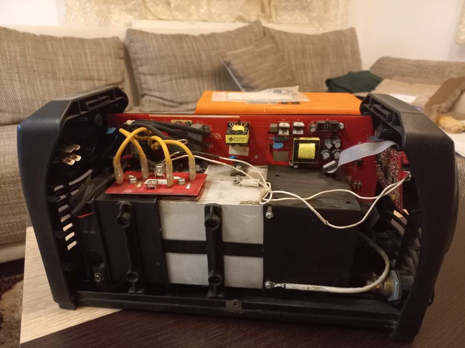 Aparat de sudură Jasic arc 200 defect