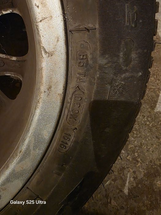 Джанти с зимни гуми 195 65 15 на не повече от 3-4хиляди км