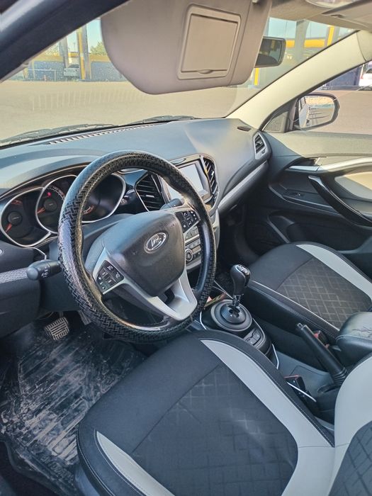 Lada Vesta Cross Sotladi