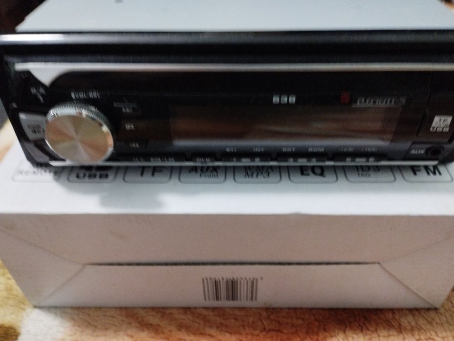 Автомагнитола Elemet5