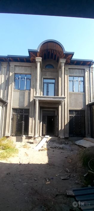 Сергели хокимият 3 сотки 3 уровня 9 комнат