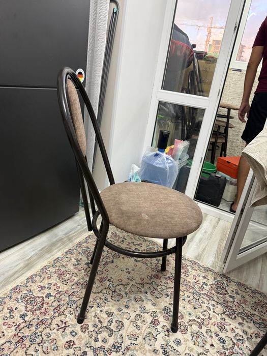 Продам стулья недорого самовывозом