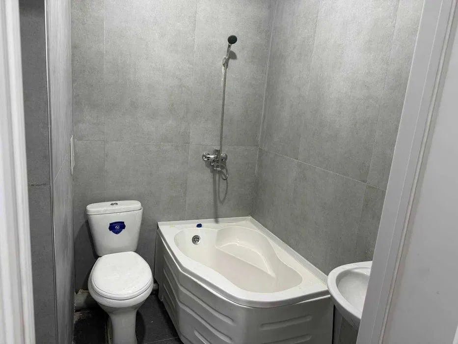 Ассалом Сохил 1/9/12 С ремонтом 32м2