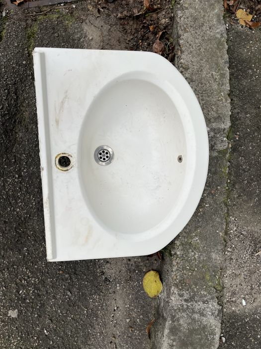 Chiuveta baie in stare buna