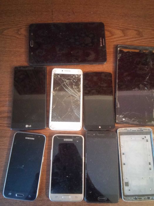 Не рабочие телефоны  на запчасти.Цена за 1шт.окончательная