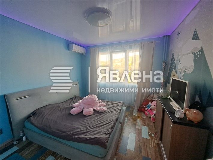 Продава се Двустаен апартамент в Варна, Възраждане 3 - 59 кв.м за 2034 €/кв.м - Снимка #8