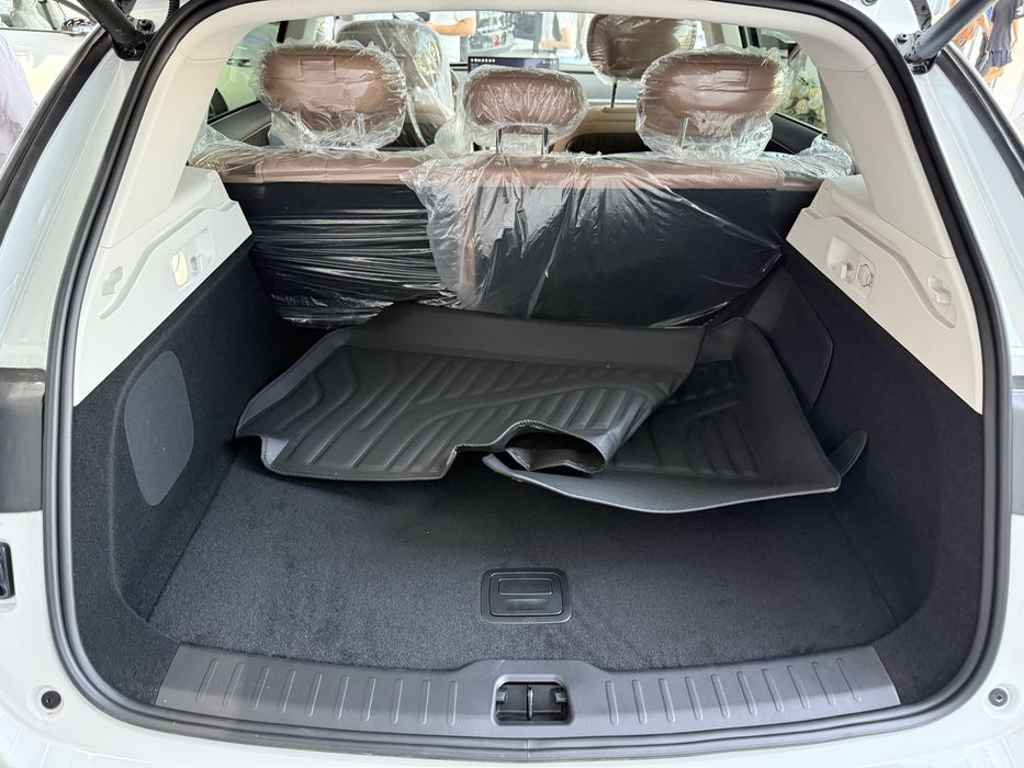 Leapmotor c11 luxury lidar 300 km gibrit 2026