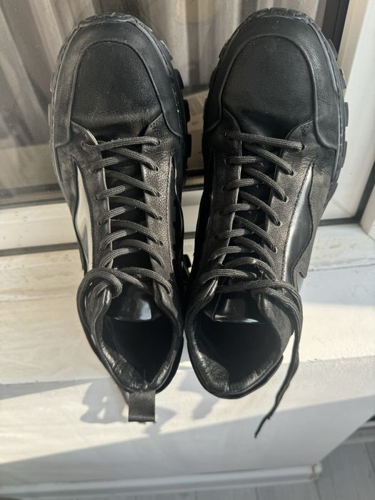 Кроссовки кожаные