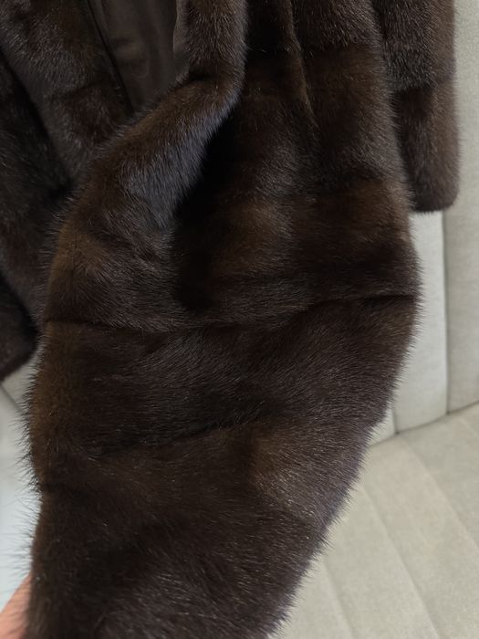 продам норковую шубу