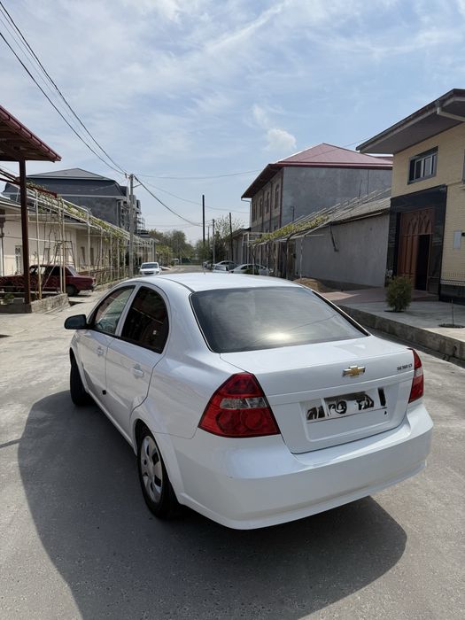 Срочно нексия 3 сотилади