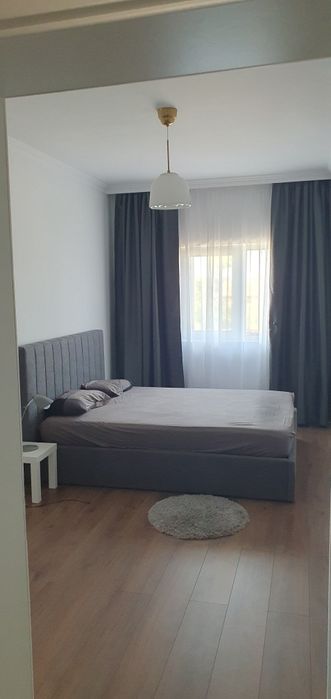 Vând duplex în Covaci