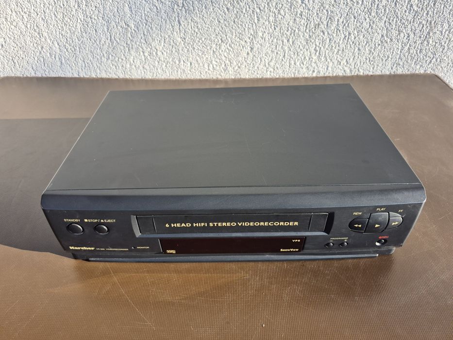 Vând video casette recorder marca KARCHER model VR-666A
