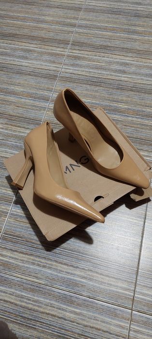Елегантни обувки