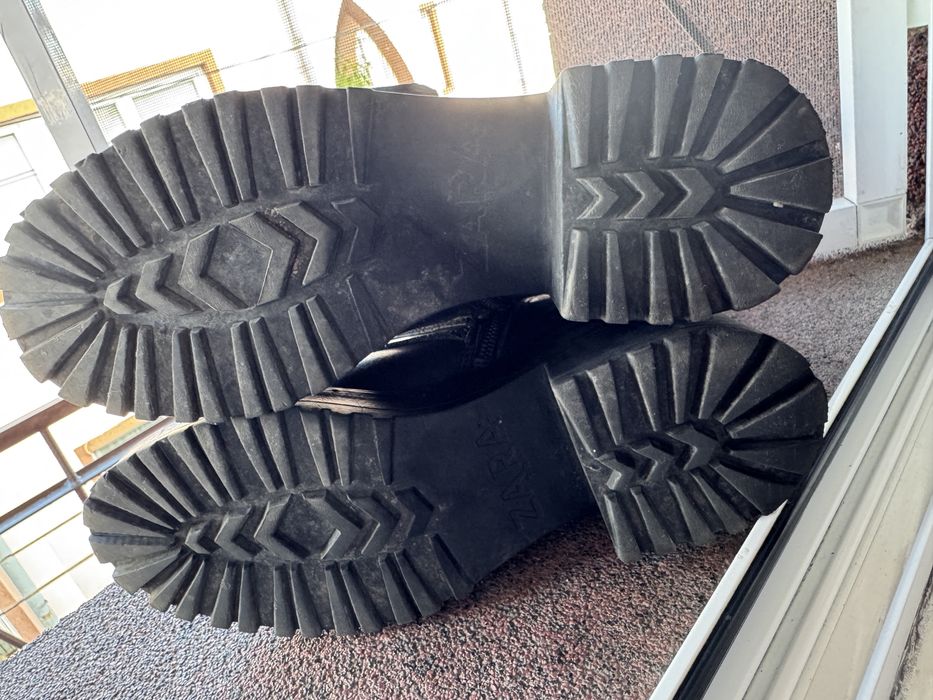 Ghete Zara - piele manusa extraordinara